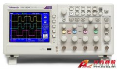 Tektronix TDS2004C 70MHz示波器